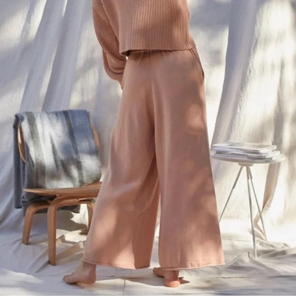 LUNYA Cozy Cotton Silk Relaxed Ankle Pant - Otium Tan